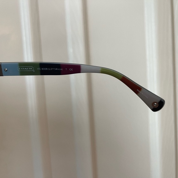 Black Coach Sunglasses - Case included - Picture 4 of 5